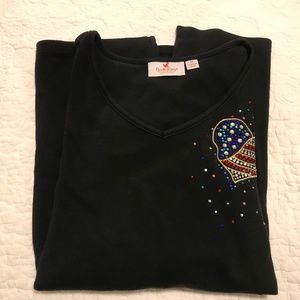 QF black patriotic v-neck t-shirt with rhinestoned US flag heart (2X) new!